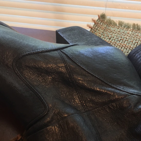 Beautiful Brand New Steve Madden Tassel Boots - Picture 13 of 17